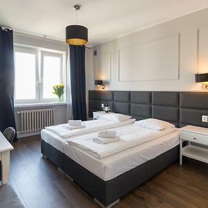 Executive 3 Bedroom Apartament By Your Freedom