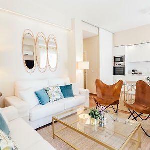 Stylish And Wide- 3Bdr 3Bth- Los Remedios