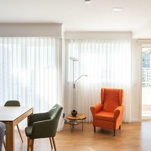 Appartement à 3 Chambres à Coucher