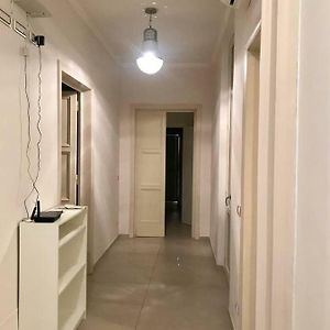 Appartement à 3 Chambres à Coucher