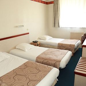 Chambre Standarde Triple