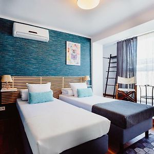 Appartement à 3 Chambres à Coucher