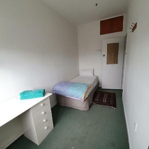 Chambre Simple de Base