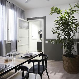 Two-Bedroom Separate Building Apartment