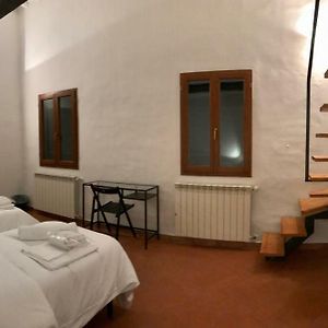 Appartement à 3 Chambres à Coucher