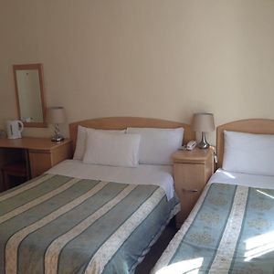 Private Bathroom Twin Room