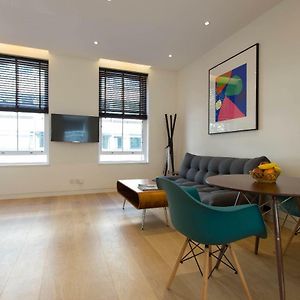 Appartement Studio au Premier Étage