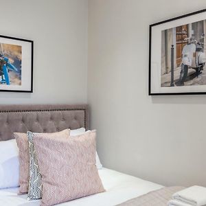 Appartement de Luxe à 1 Chambre à Coucher