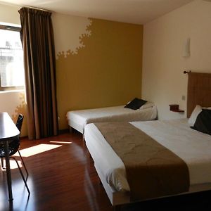 Chambre Communicante