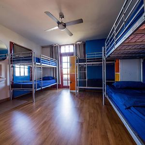 Dormitory Room Mixed