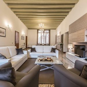 Ca' Del Monastero 4 Collection Apartment Up To 8 Guests With Lift
