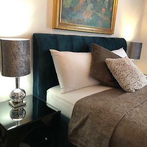 Chambre Standarde Lit King-Size