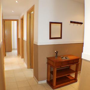 Appartement à 3 Chambres à Coucher