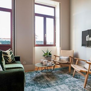 Appartement à 2 Chambres à Coucher