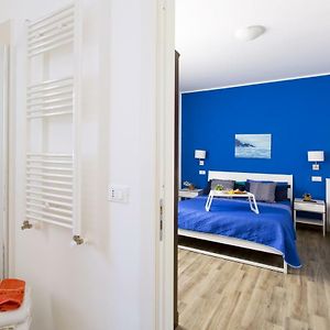 Private Bathroom Triple Room