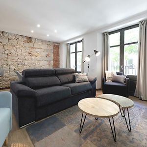 Appartement à 2 Chambres à Coucher