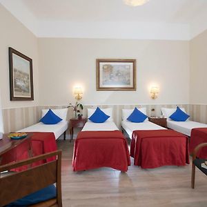 Chambre Familiale