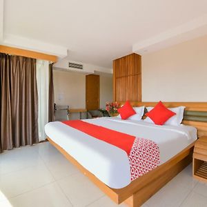 Oyo 143 Dday Resotel Pattaya Hotel
