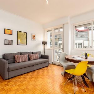 Appartement à 2 Chambres à Coucher