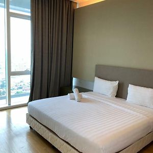 Suite Exécutive à 2 Chambres à Coucher aux Étages Supérieurs