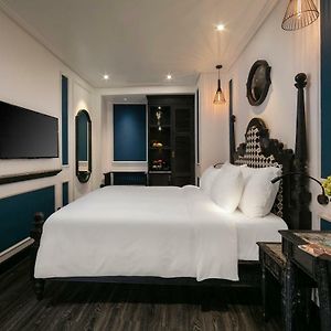 Deluxe  Without Window King Room