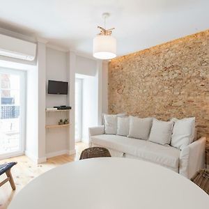 Appartement à 3 Chambres à Coucher