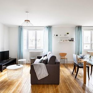 Appartement à 2 Chambres à Coucher