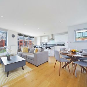 2 Bed Executive Penthouse Near Liverpool Street Free Wifi By City Stay Aparts London