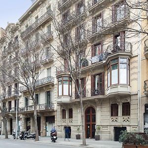Appartement de Luxe à 2 Chambres à Coucher