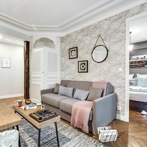 Appartement Luxe à 3 Chambres à Coucher