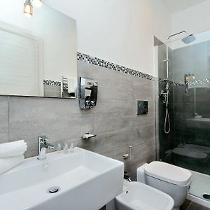 Deluxe  Private Bathroom Double Room