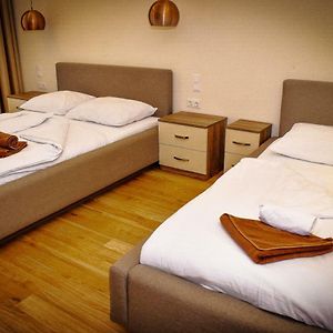 Appartement à 3 Chambres à Coucher