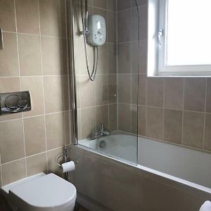 Appartement à 3 Chambres à Coucher