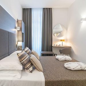 Chambre Standarde Lit King-Size