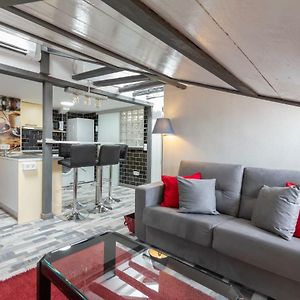 Luna Apartment