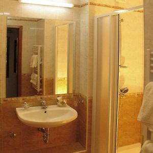 Chambre Grande Simple