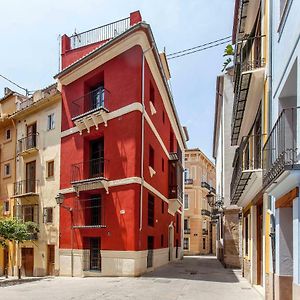 Apartup Central Market I