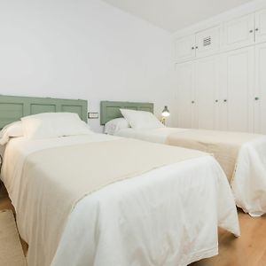 Appartement à 3 Chambres à Coucher