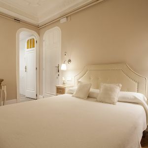 Standard Private Bathroom Queen Room