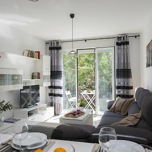 Appartement à 3 Chambres à Coucher