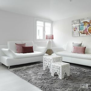 Appartement à 2 Chambres à Coucher