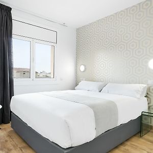 Mar Apartments