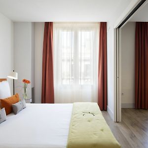 Appartement à 3 Chambres à Coucher