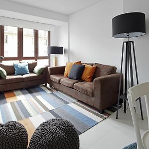 Appartement à 3 Chambres à Coucher