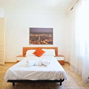 Appartement à 3 Chambres à Coucher