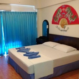 Chambre Standarde Lit Queen-Size
