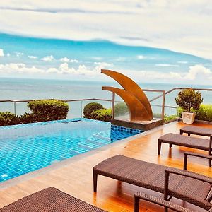 The Peak Towers Pattaya