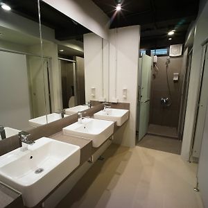 Dormitory Room Mixed