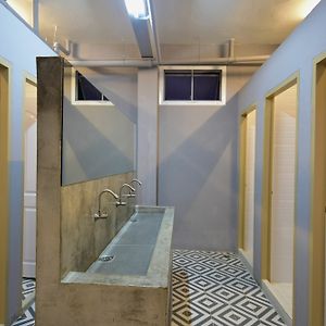 Chambre Juste Pour Femmes Dortoir