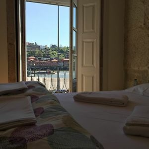 Happy Porto Hostel & Apartments